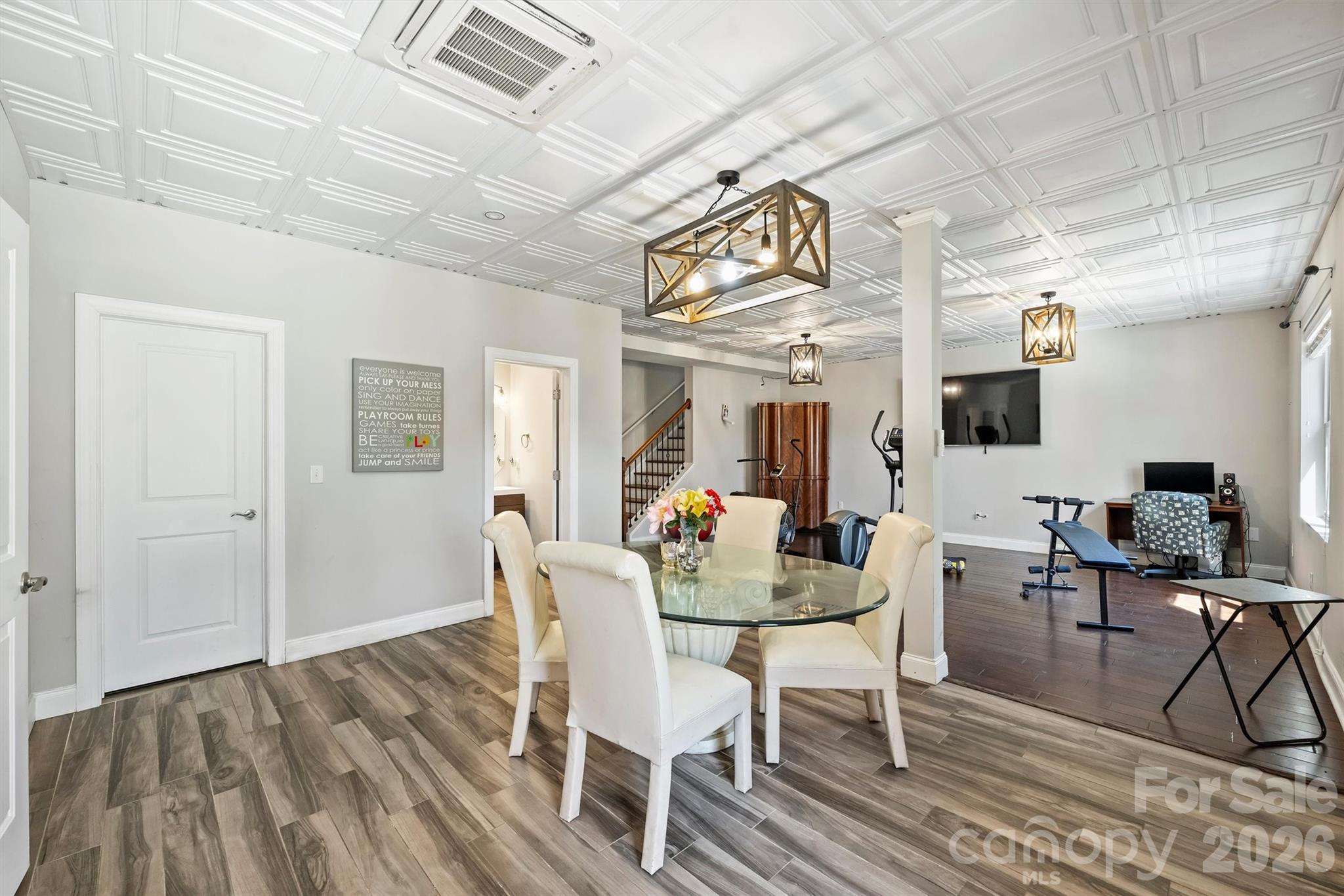 The Retreat At Sunset Ridge - Residential