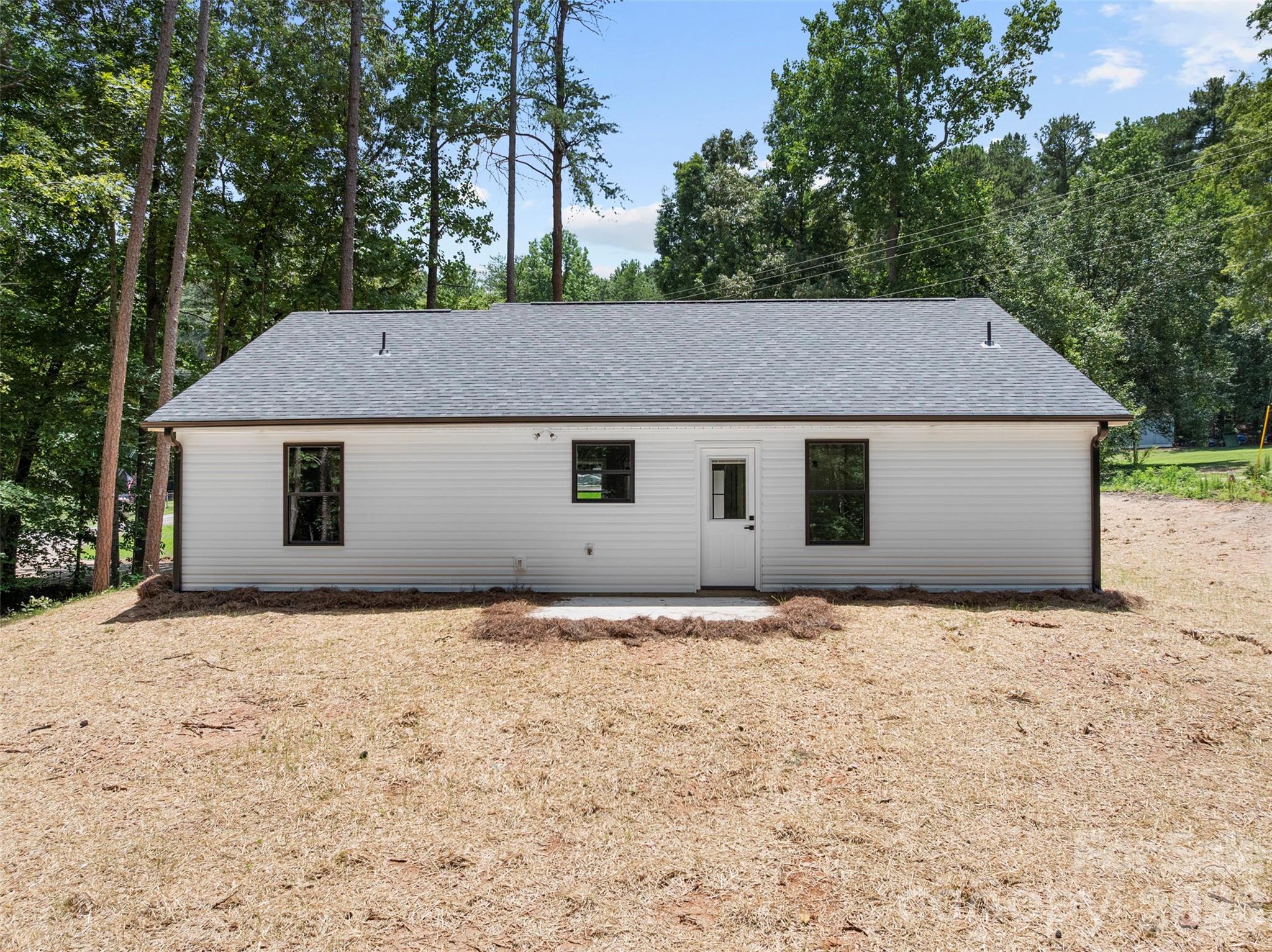 1733 Rollingwood Drive