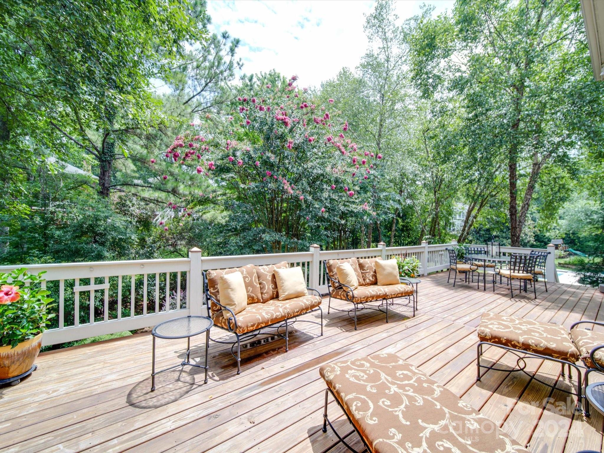 Quail Hollow Estates - Residential