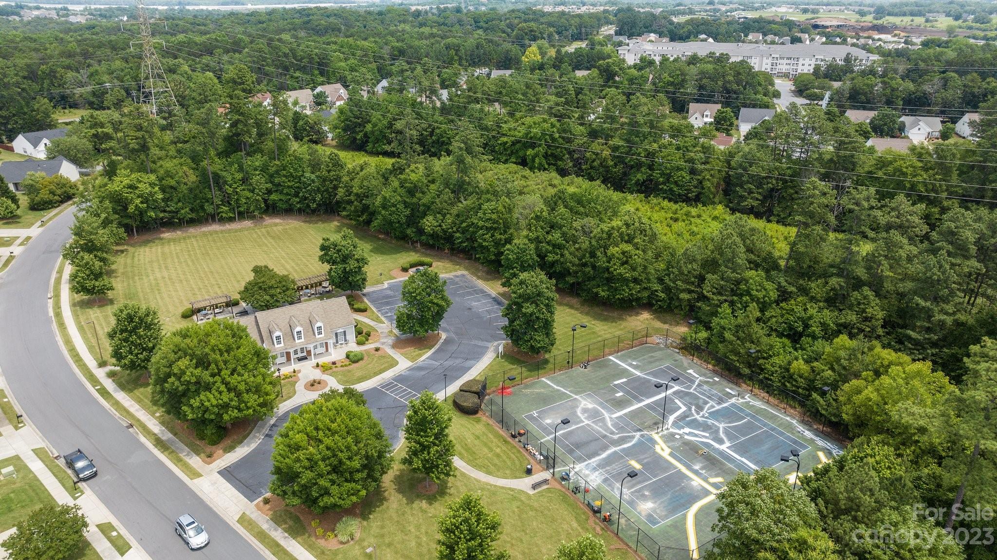 Highland Creek - Residential