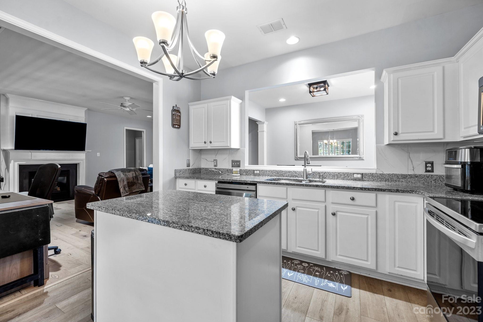 Highland Creek - Residential