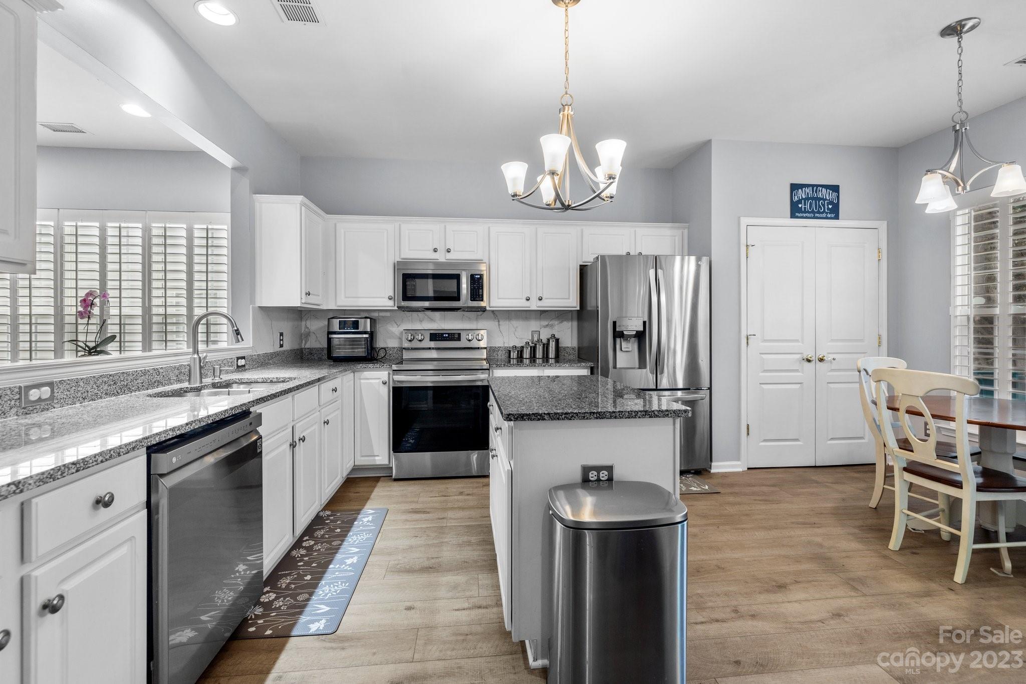 Highland Creek - Residential