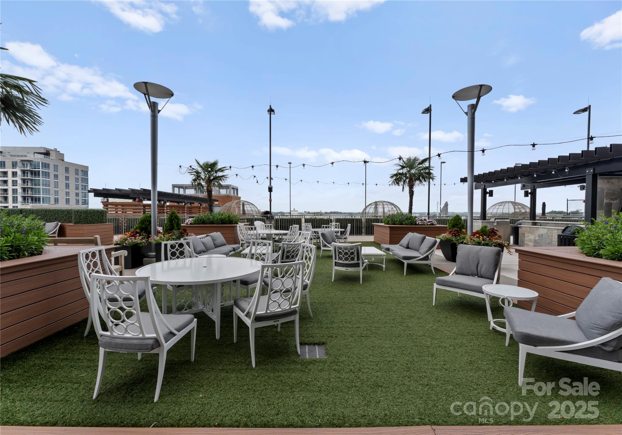 The Vue Charlotte - Residential