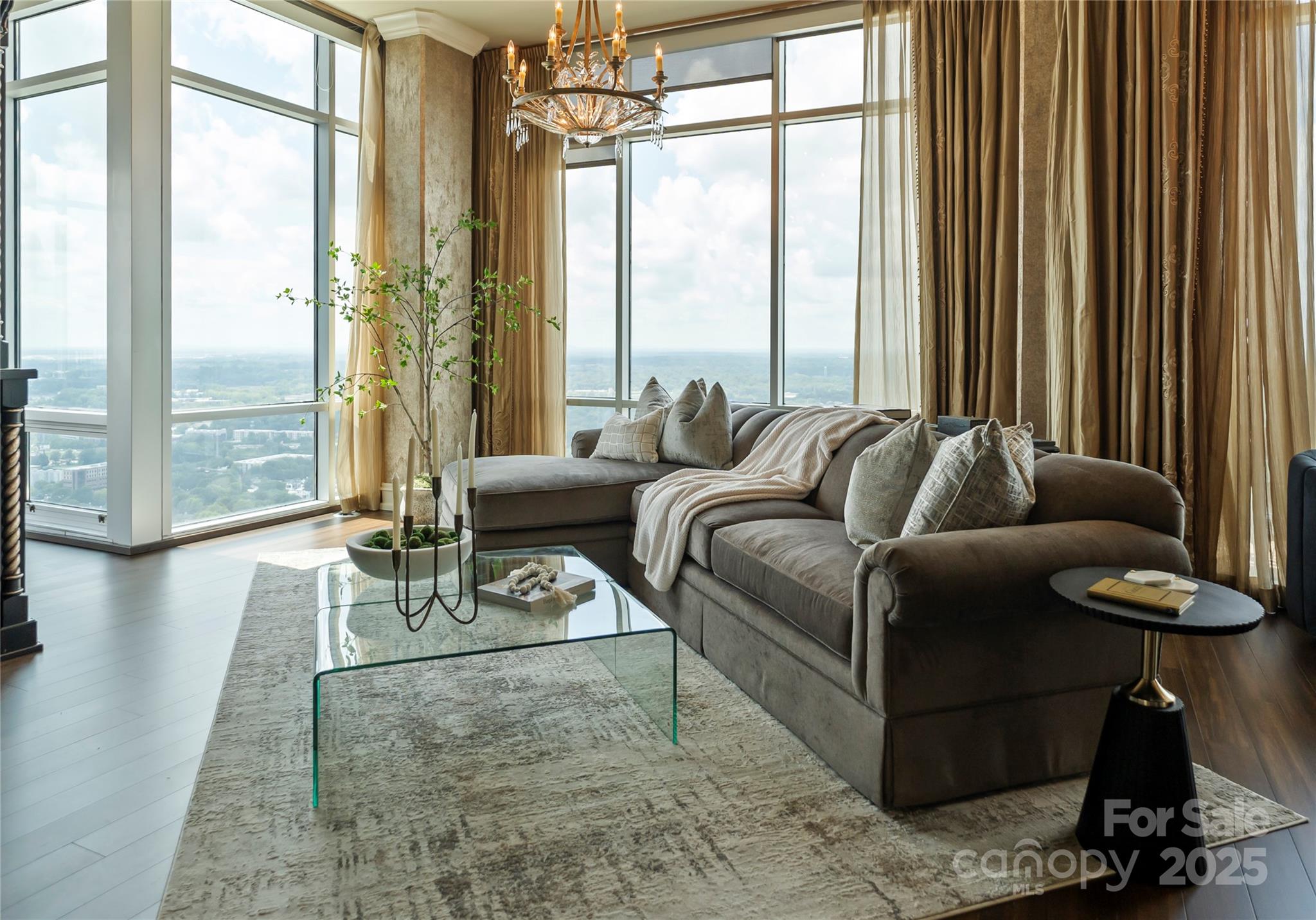 The Vue Charlotte - Residential