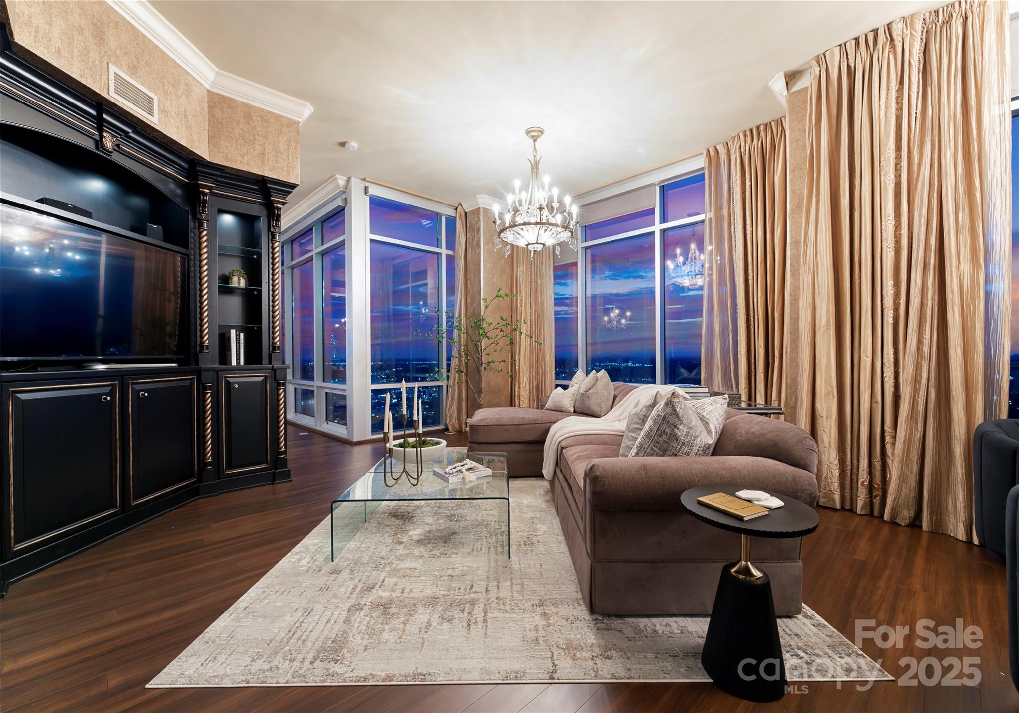 The Vue Charlotte - Residential