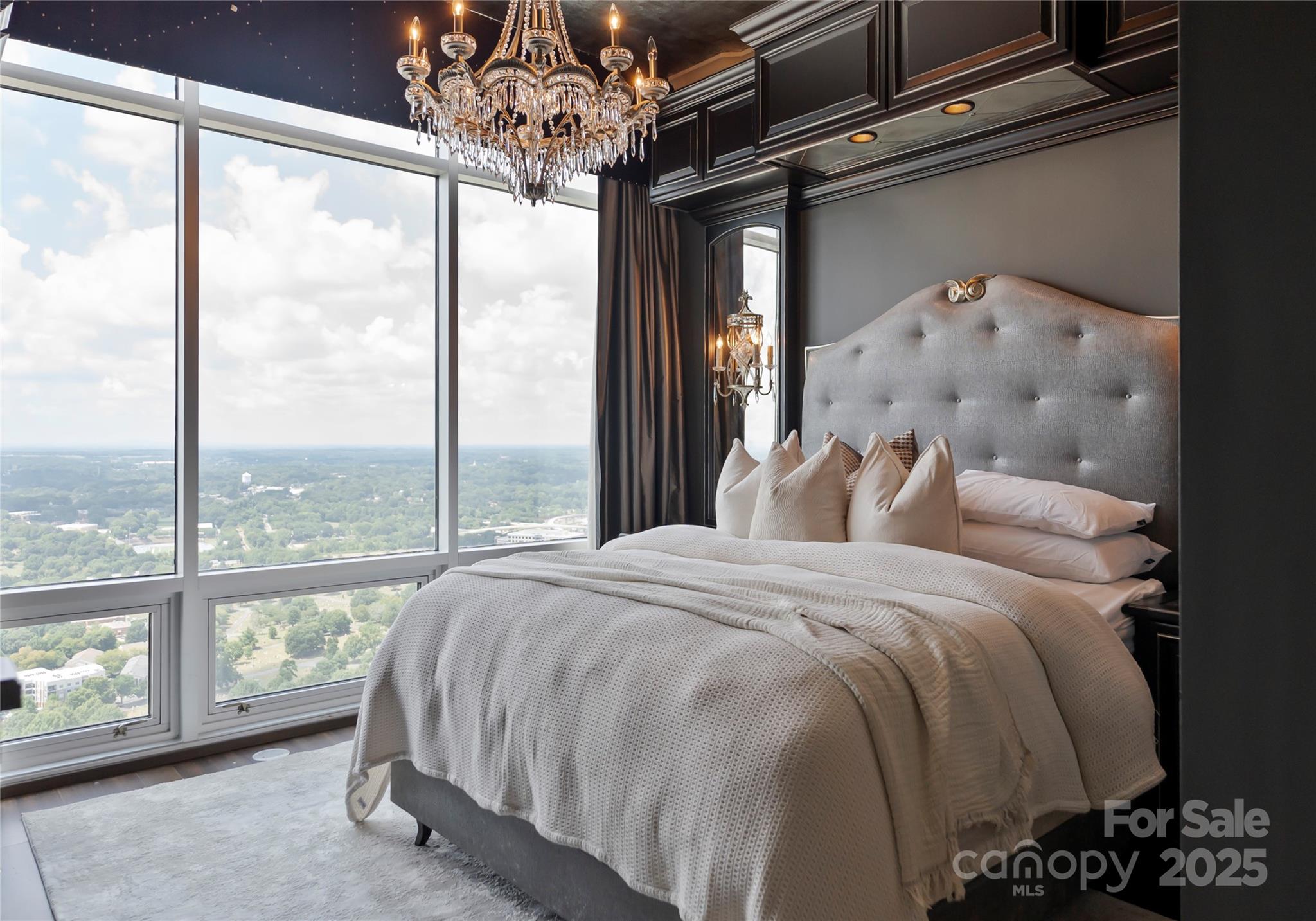 The Vue Charlotte - Residential