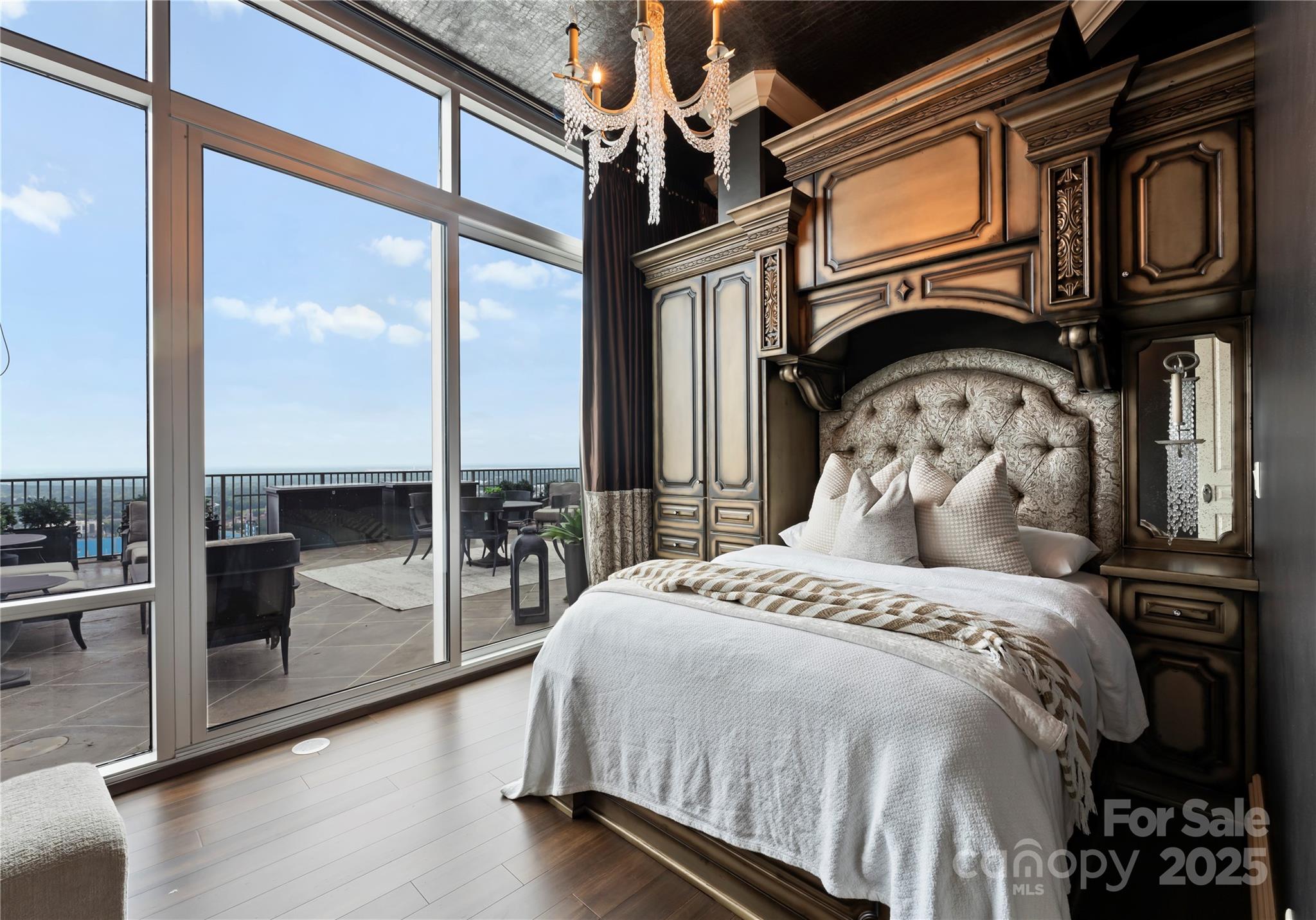 The Vue Charlotte - Residential