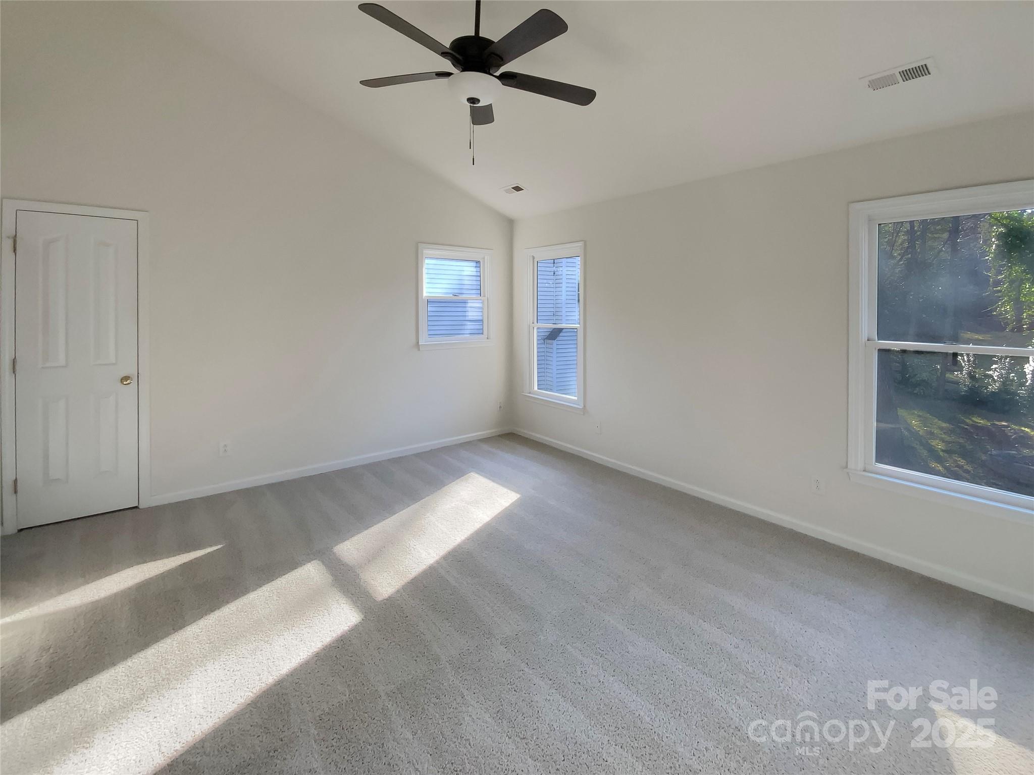 Davis Lake - Residential
