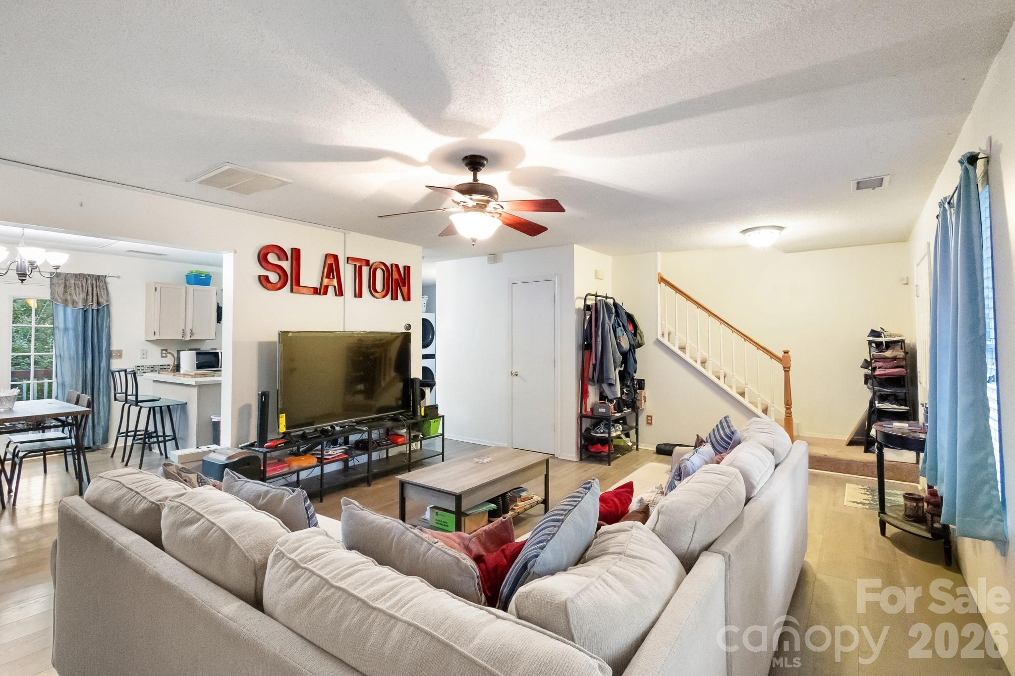3081 Parade Lane SW