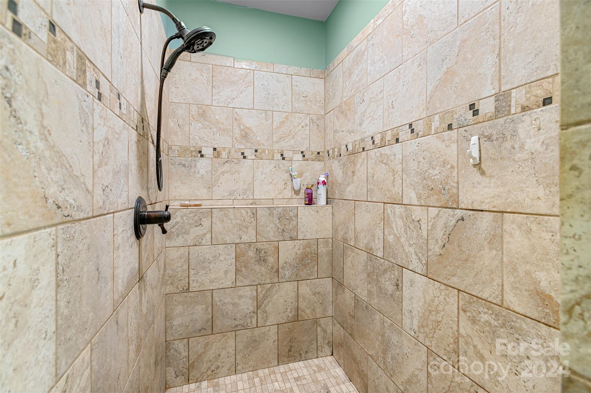 Lochurst - Residential