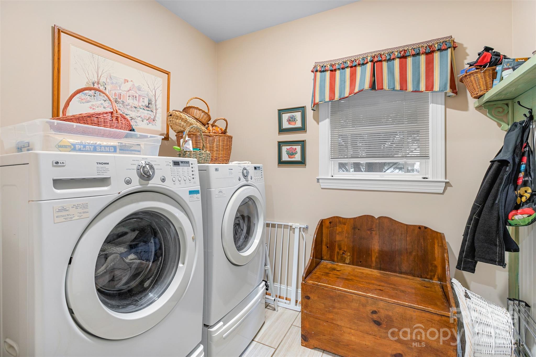 Lochurst - Residential