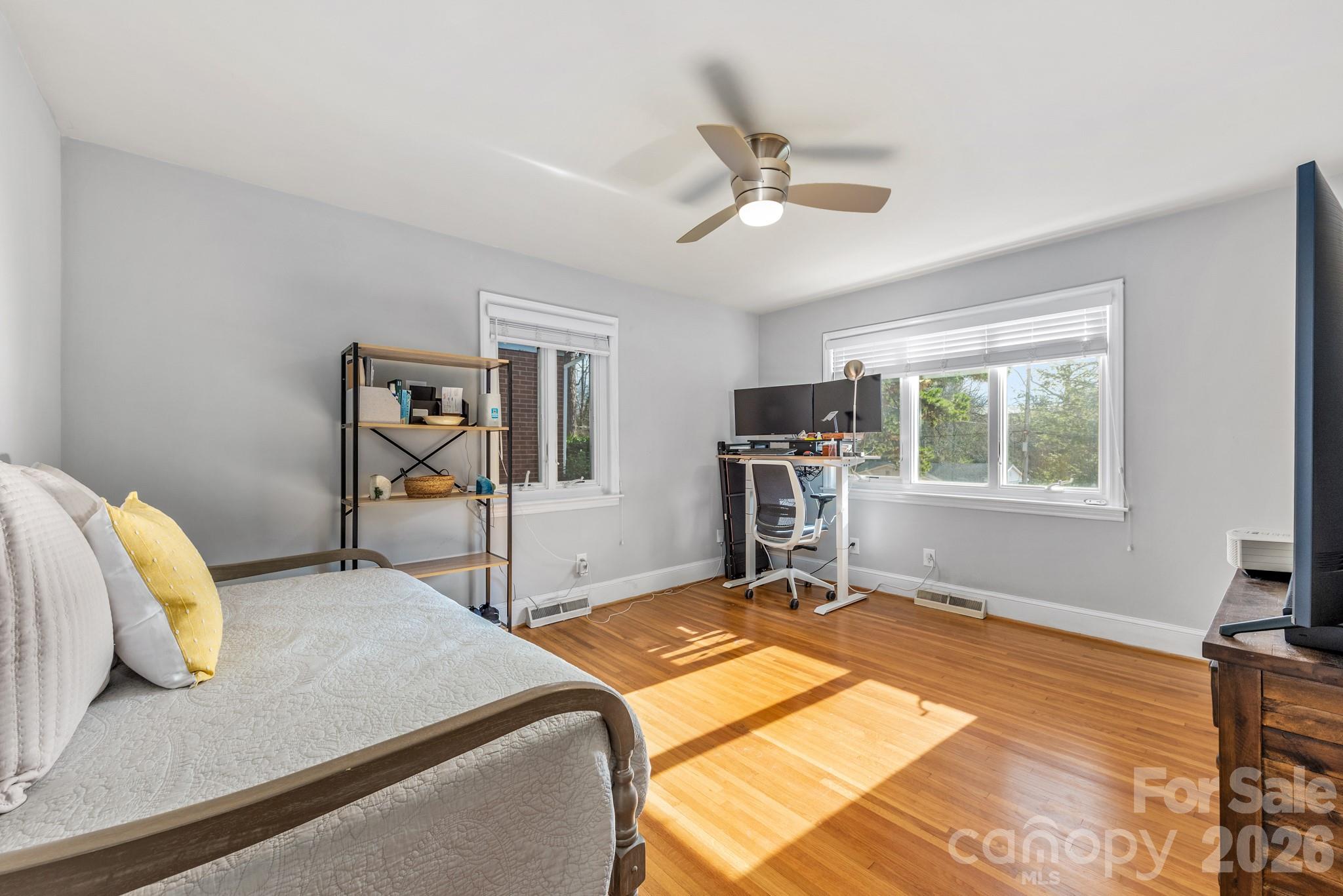 Oaklawn Park - Residential