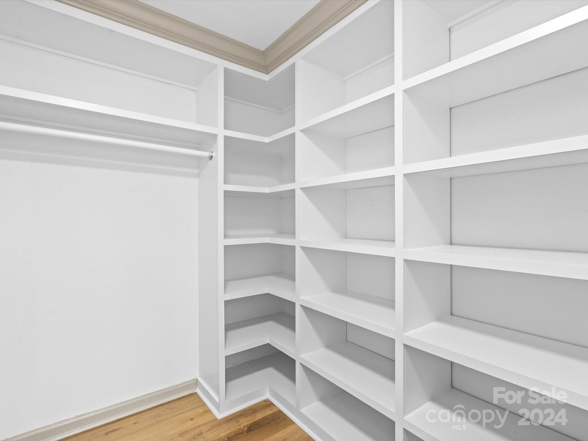 Alexis Pointe - Residential