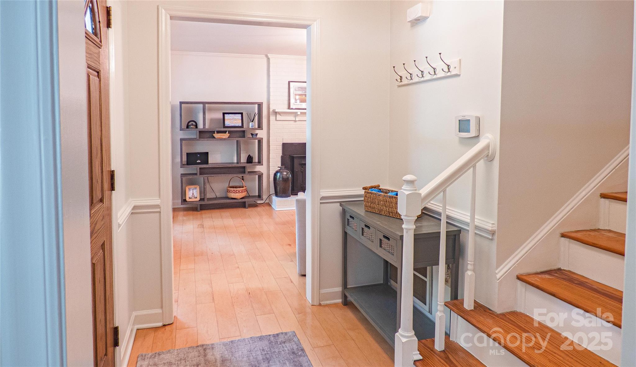 3008 Heathcroft Court