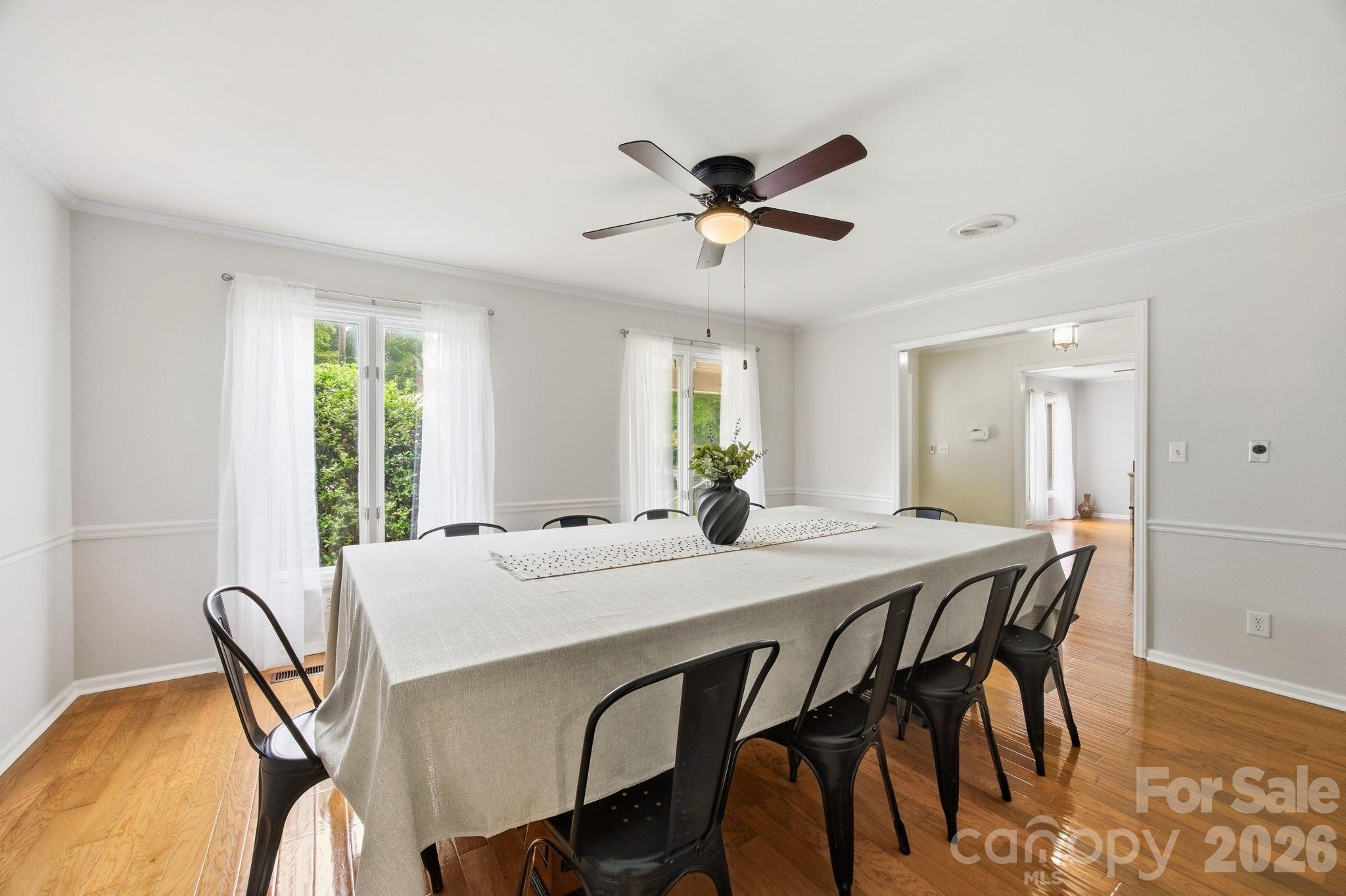 1215 Hillside Drive
