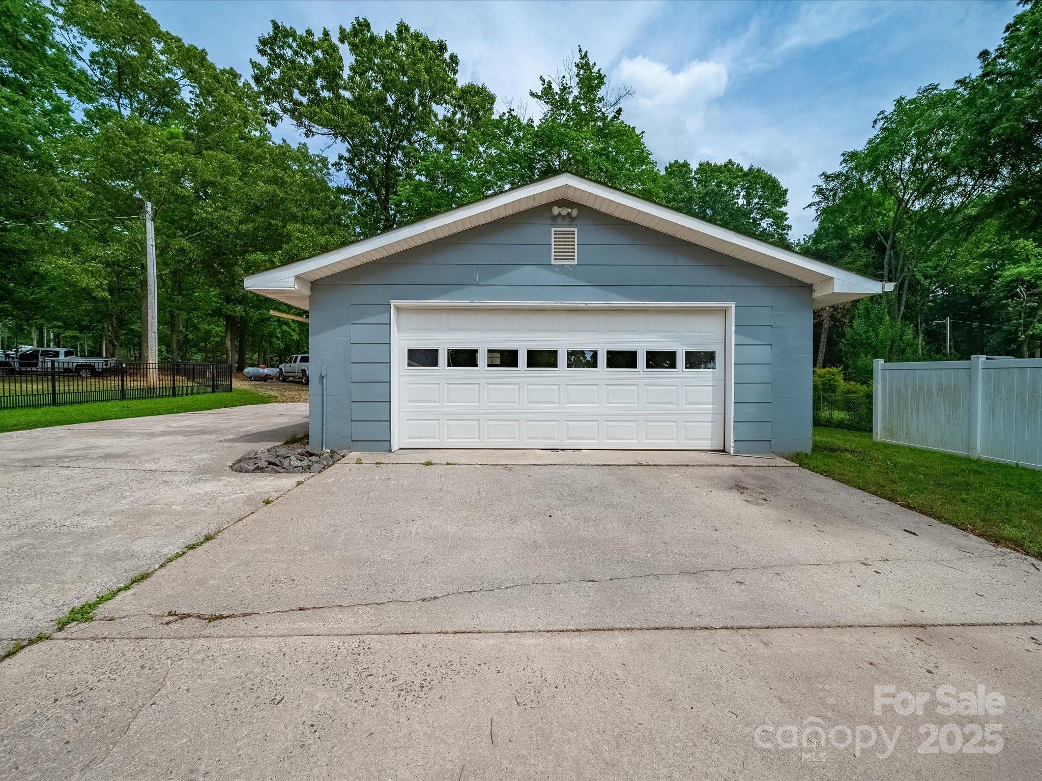3313 Lancaster Highway