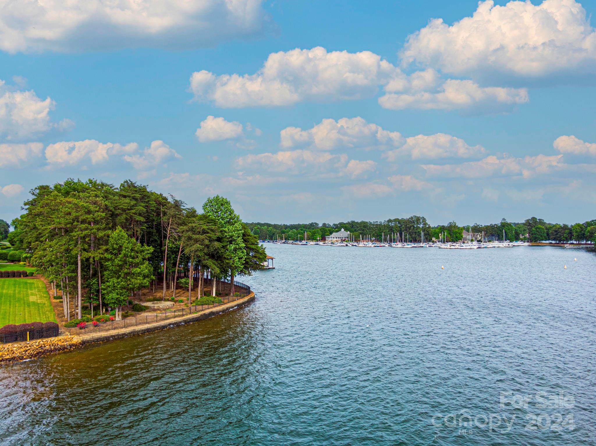 The Peninsula - Land