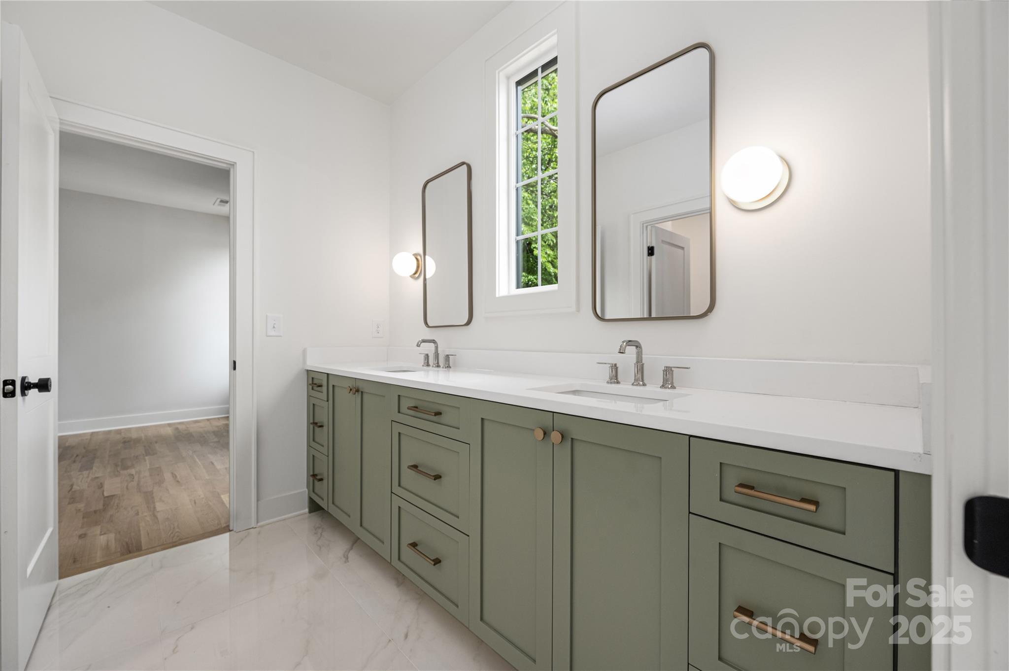 Villa Heights - Residential