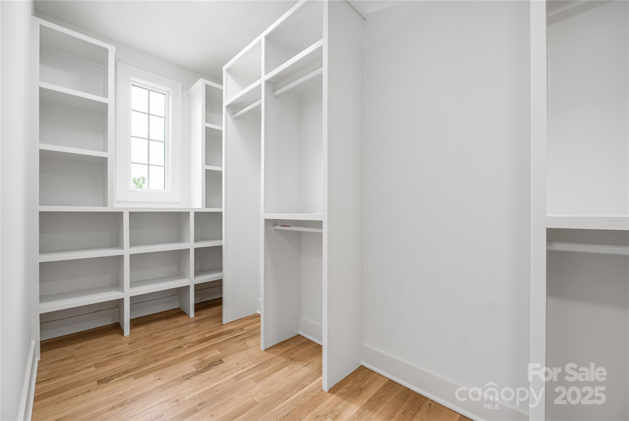 Villa Heights - Residential