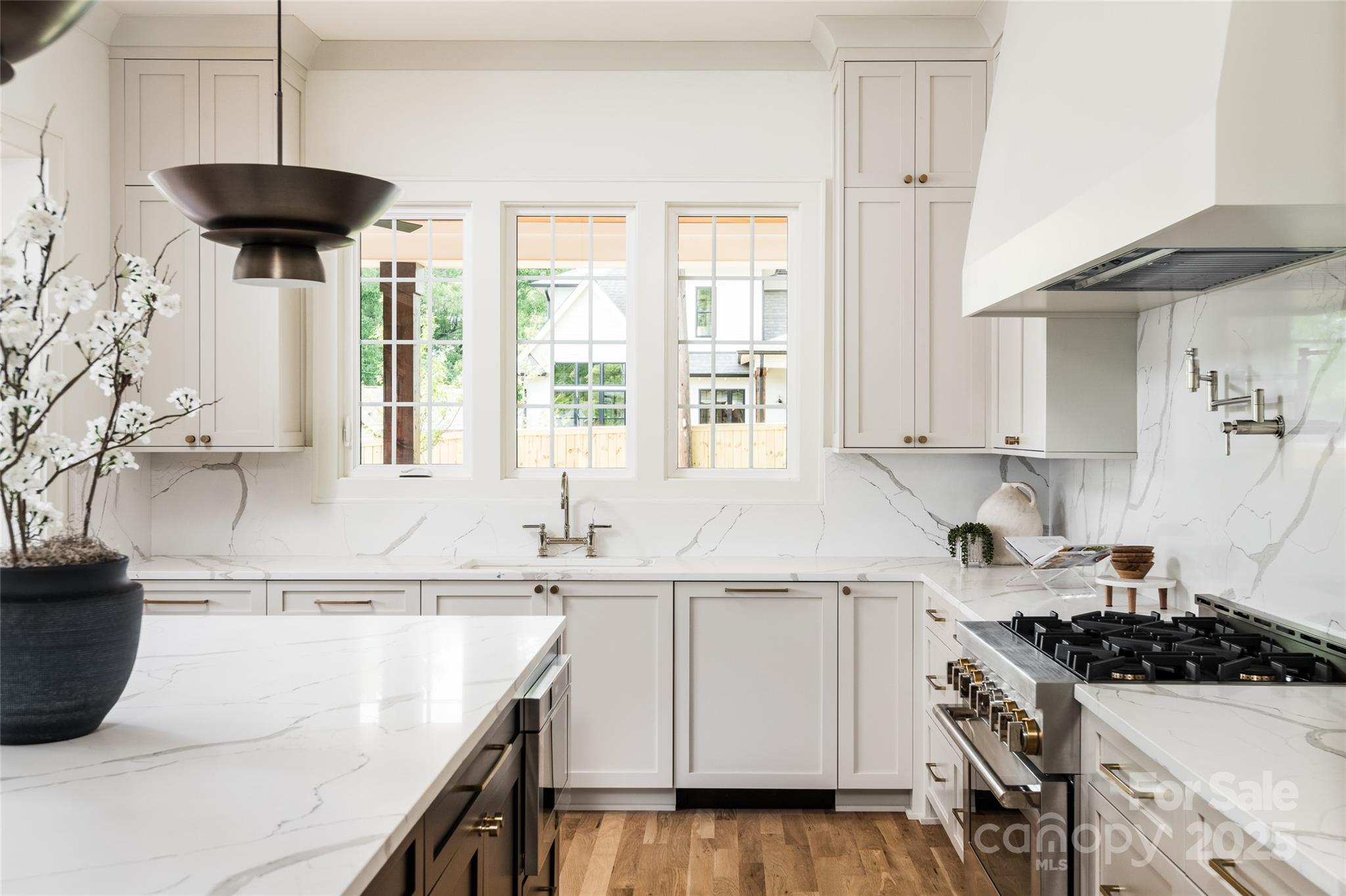 Villa Heights - Residential