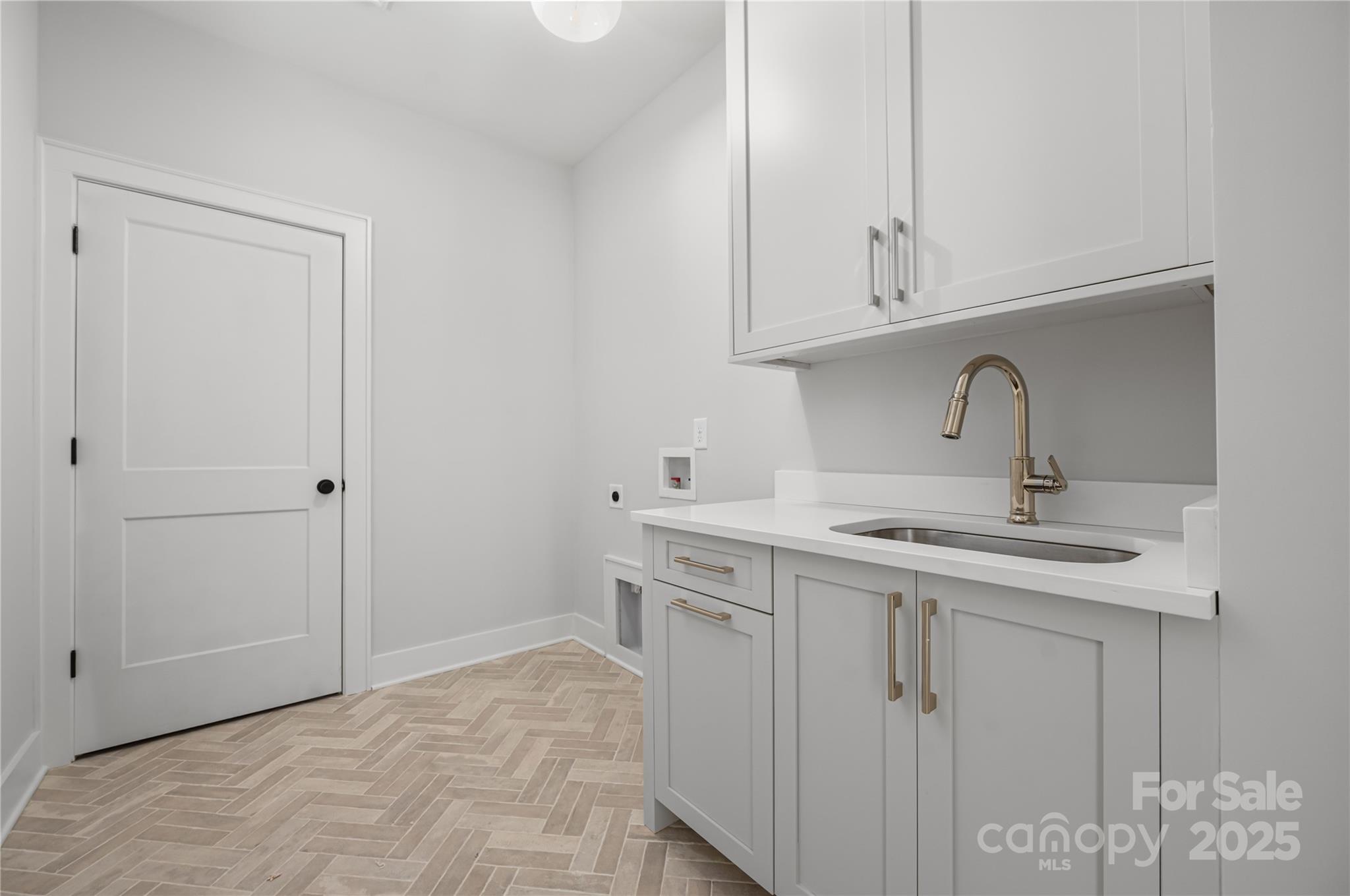 Villa Heights - Residential