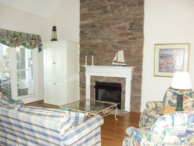 Uwharrie Point - Residential