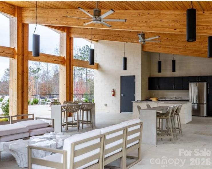 2171 Columbia Ridge