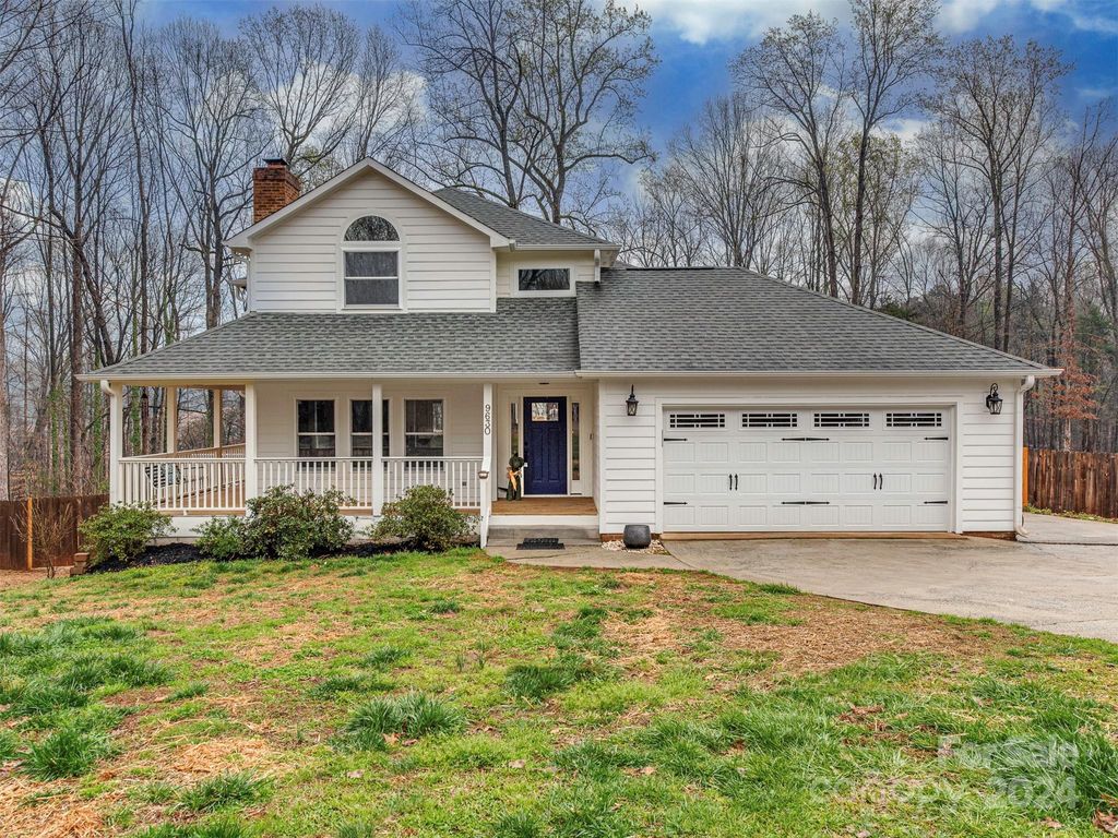 9630 Surrey Road, Mint Hill, NC 28227, MLS 4117812 Allen Tate