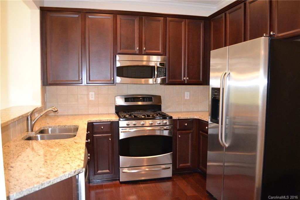 Riviera - Residential