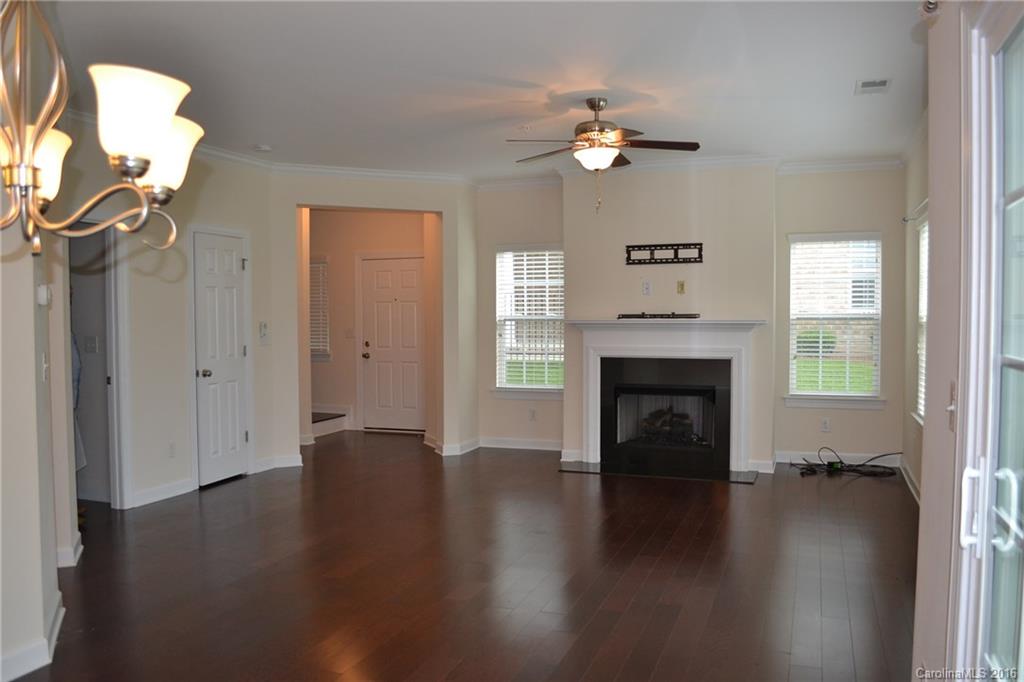 Riviera - Residential