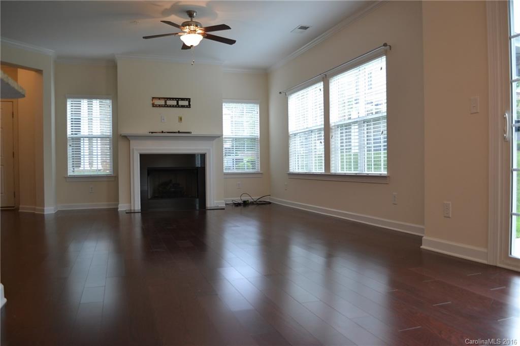 Riviera - Residential