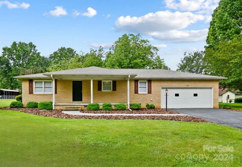 Single Family Residence in China Grove NC 709 Frontier Circle.jpg