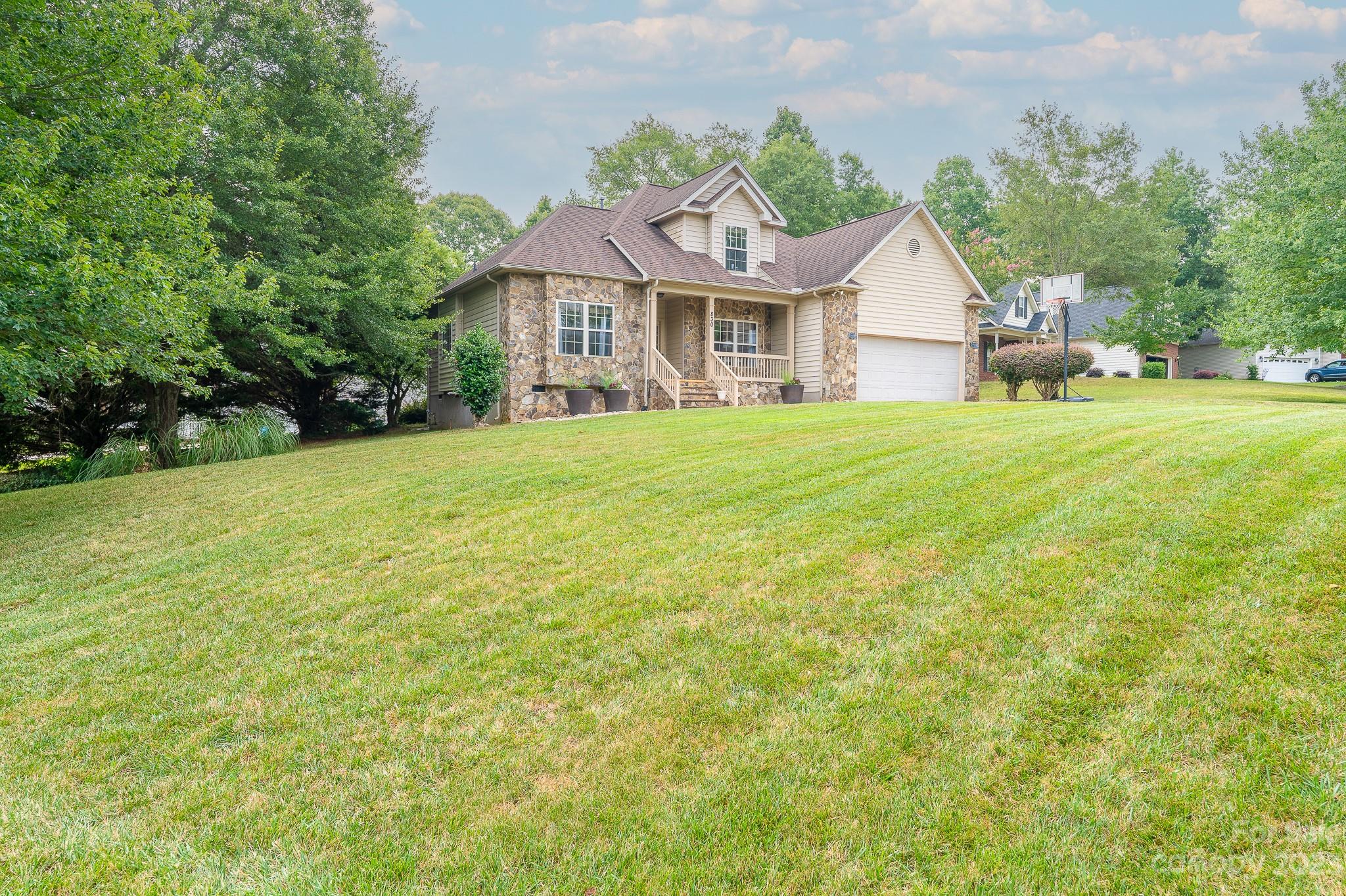 Savannah Place - Residential