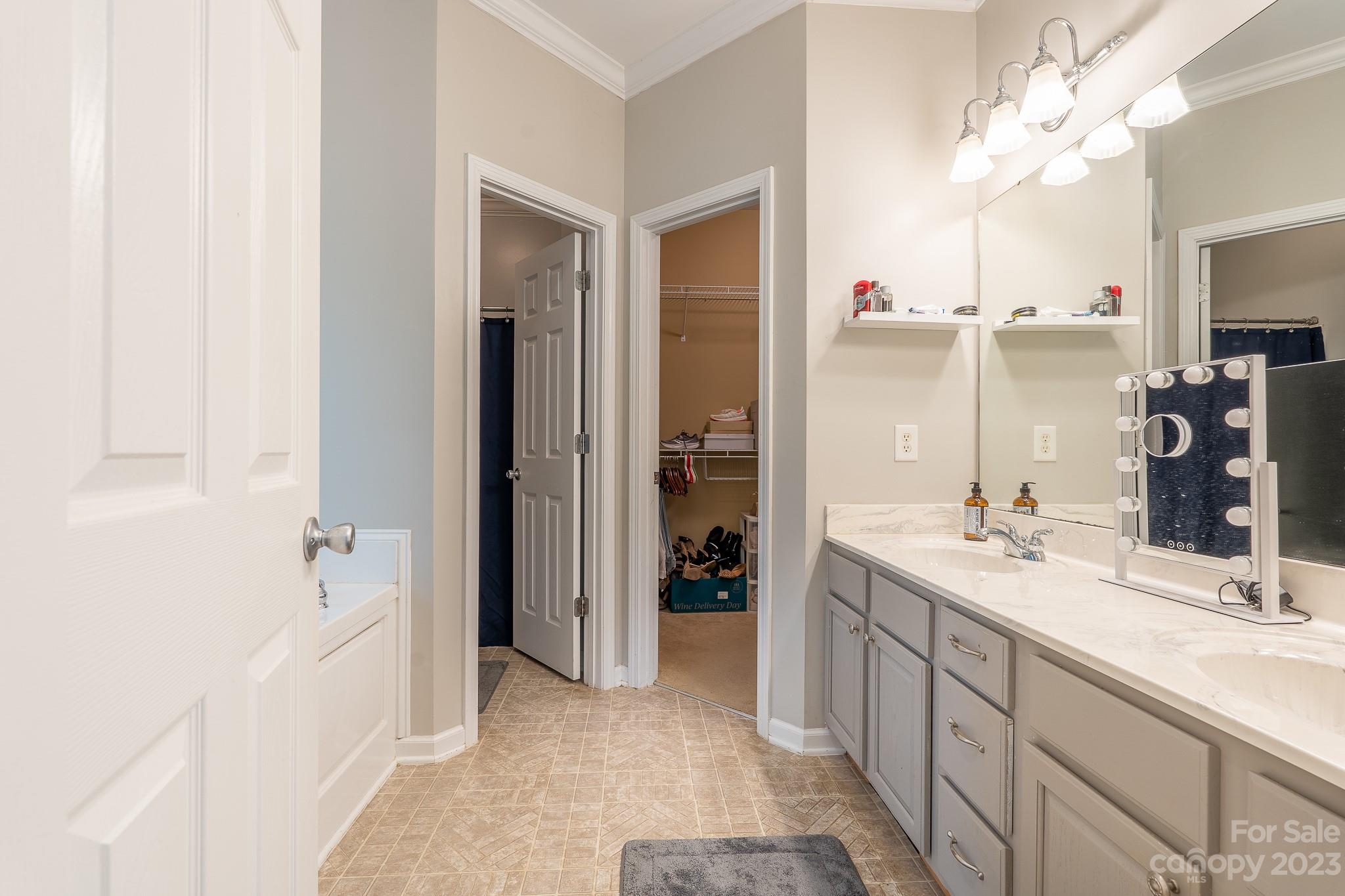 Savannah Place - Residential