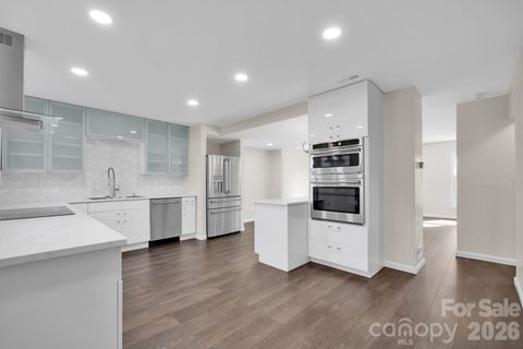 8308 Knights Bridge Road Charlotte NC 28210