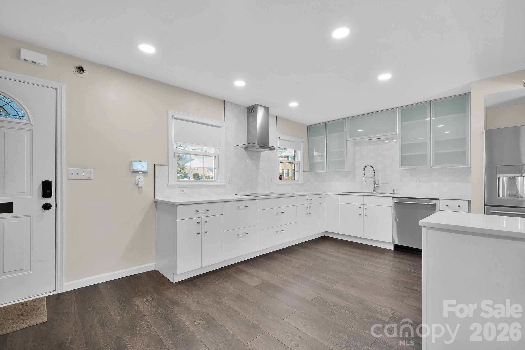 8308 Knights Bridge Road