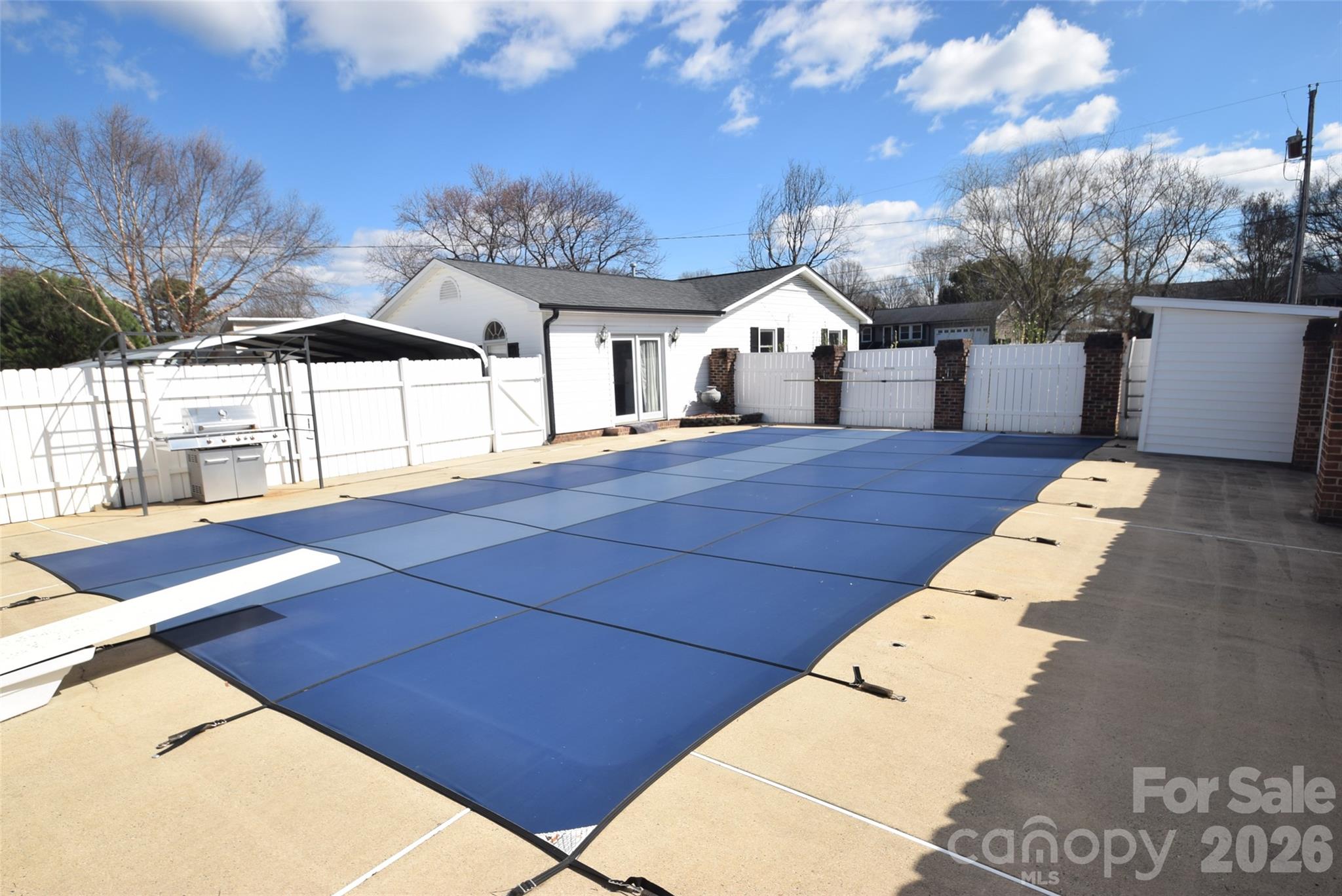 2924 Montford Avenue NW 76