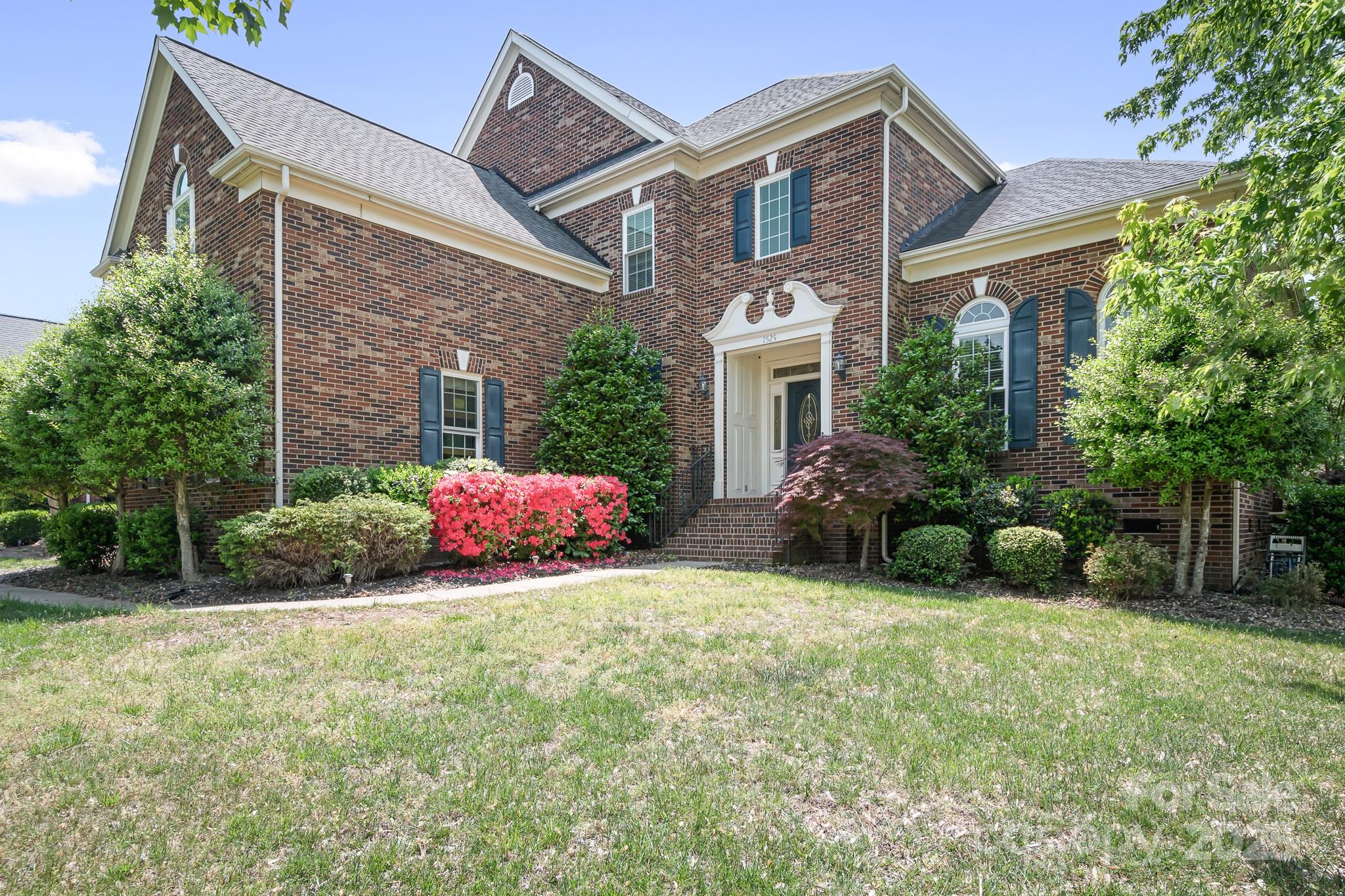 7525 Blackgum Falls Court
