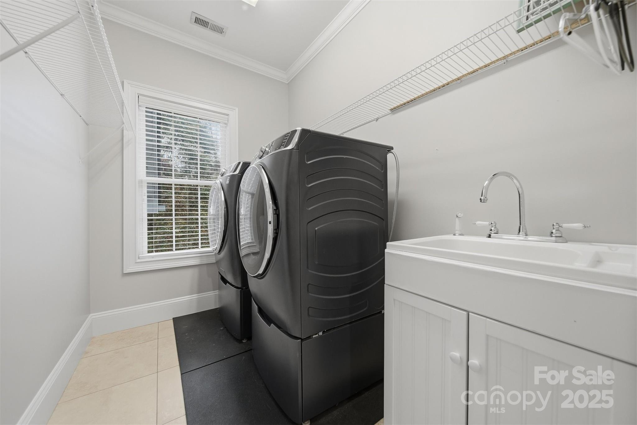 Governors Harbour - Residential