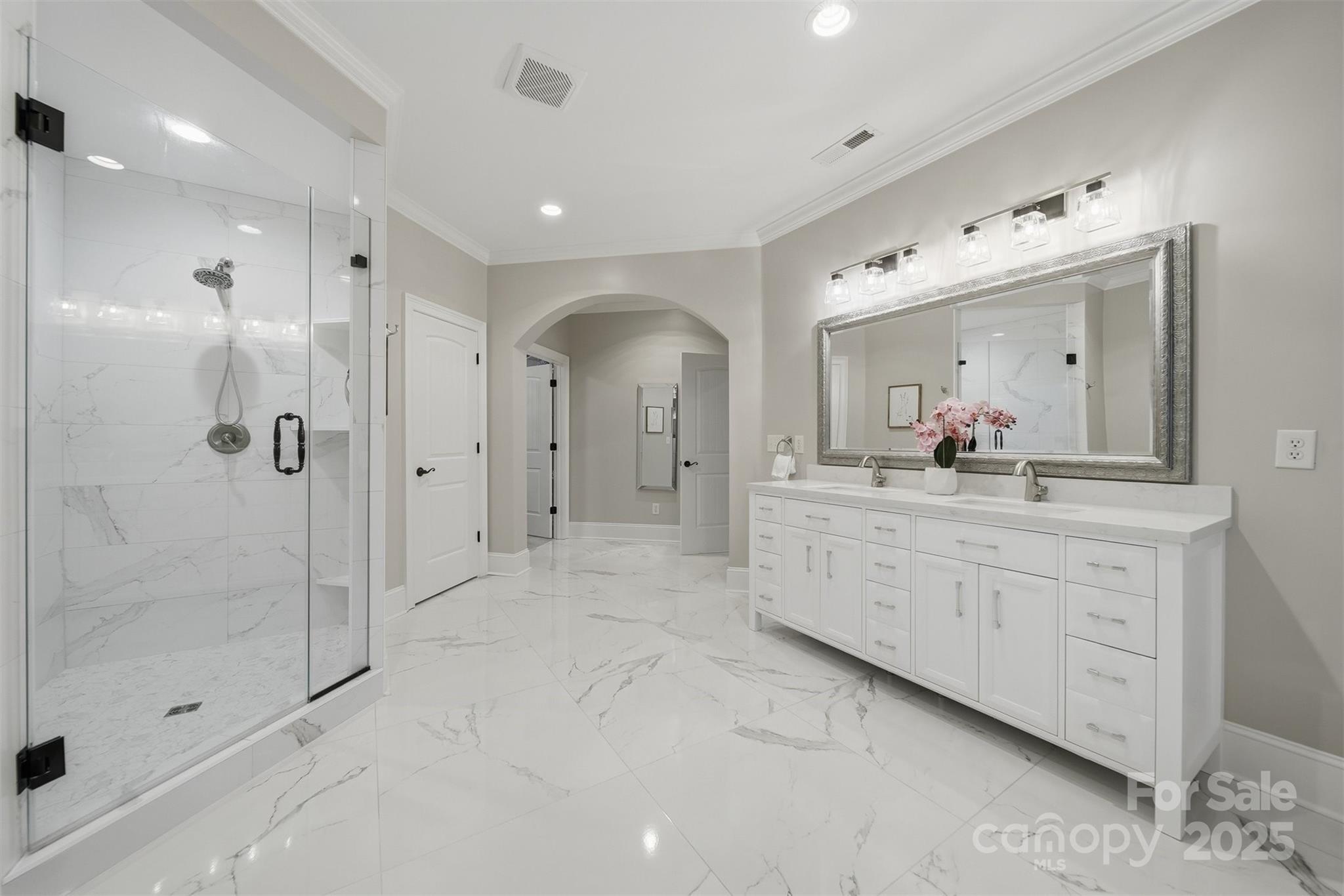 Governors Harbour - Residential