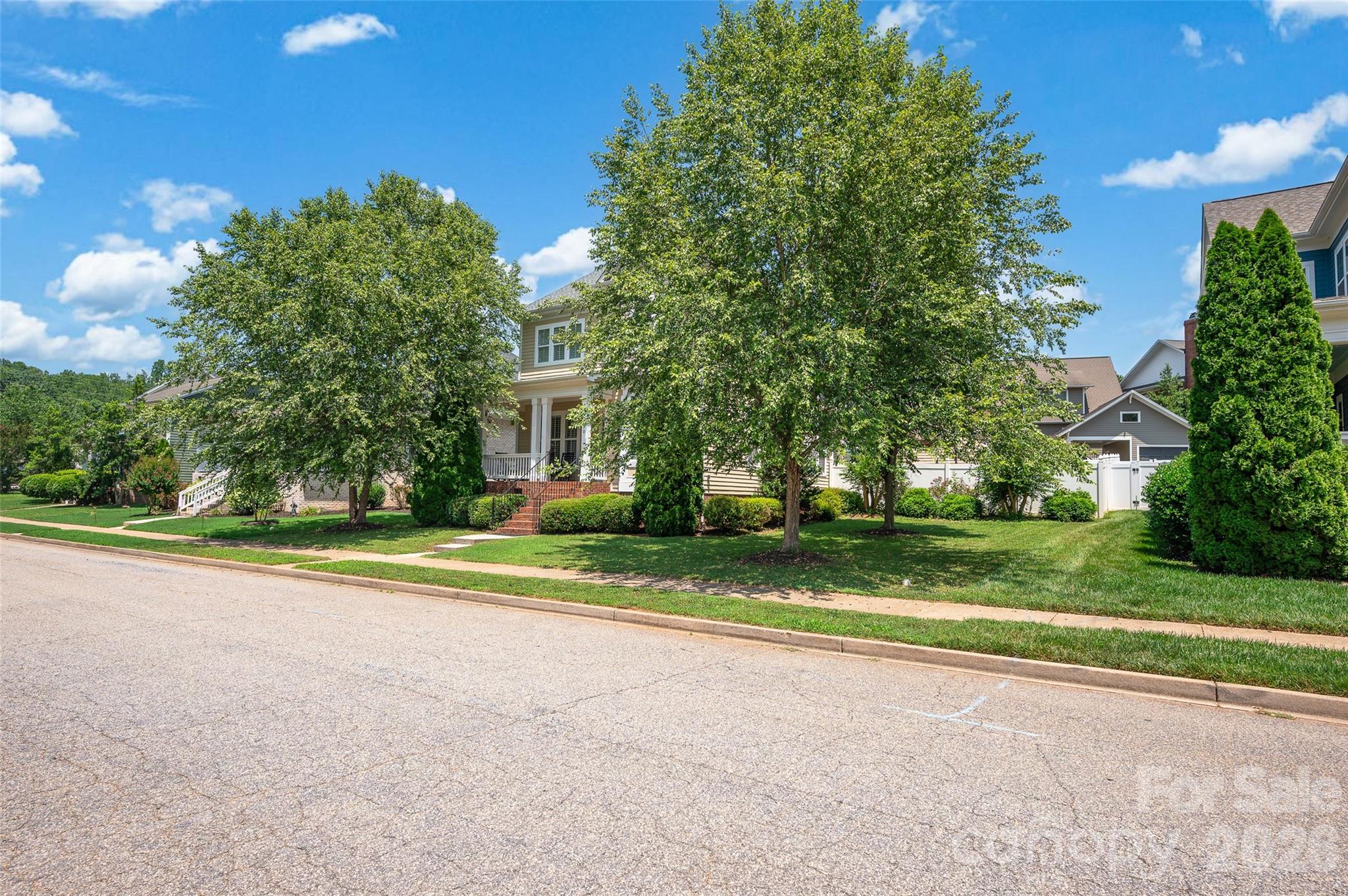 4090 Library Lane NW