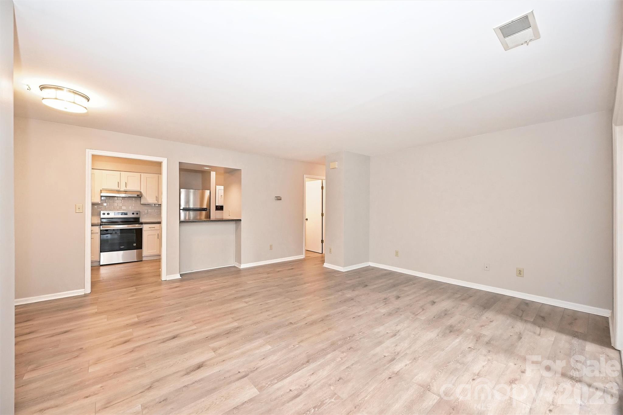 1031 Churchill Downs Court H