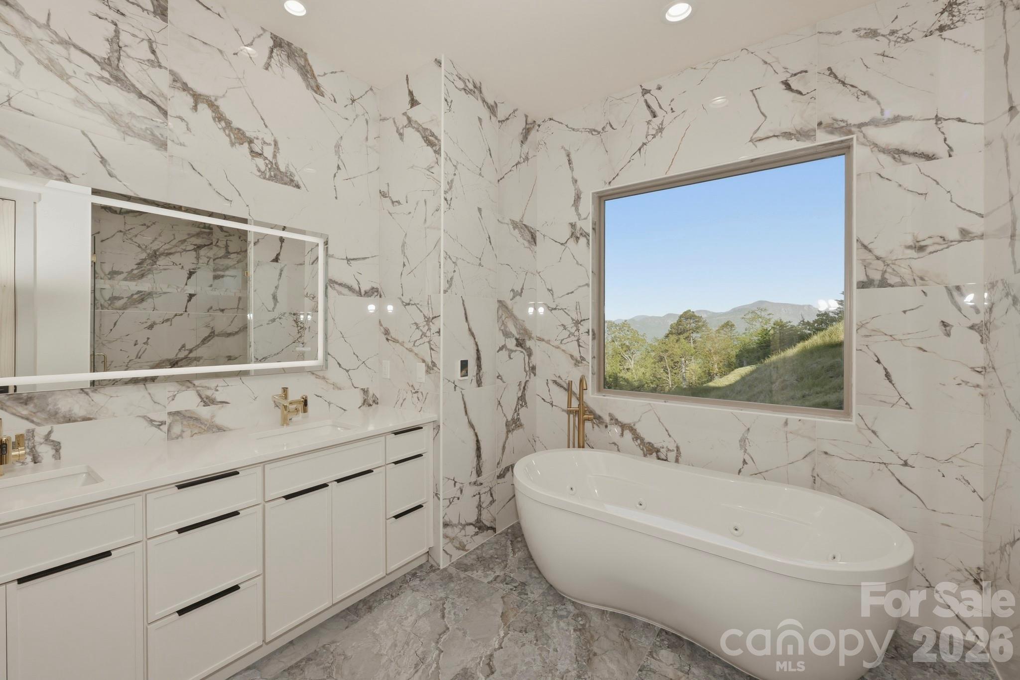 Vista At Bills Mountain - Residential