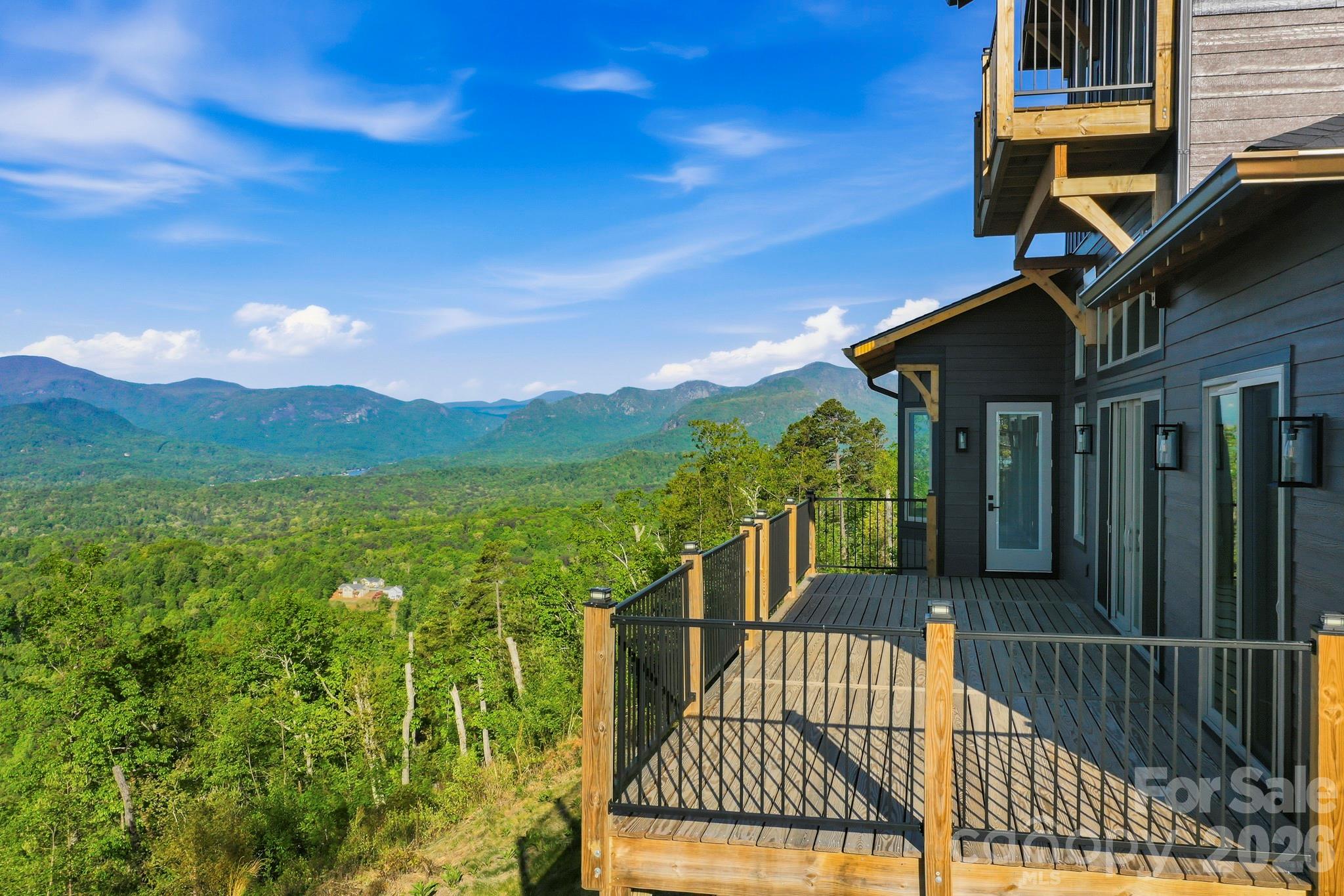 Vista At Bills Mountain - Residential