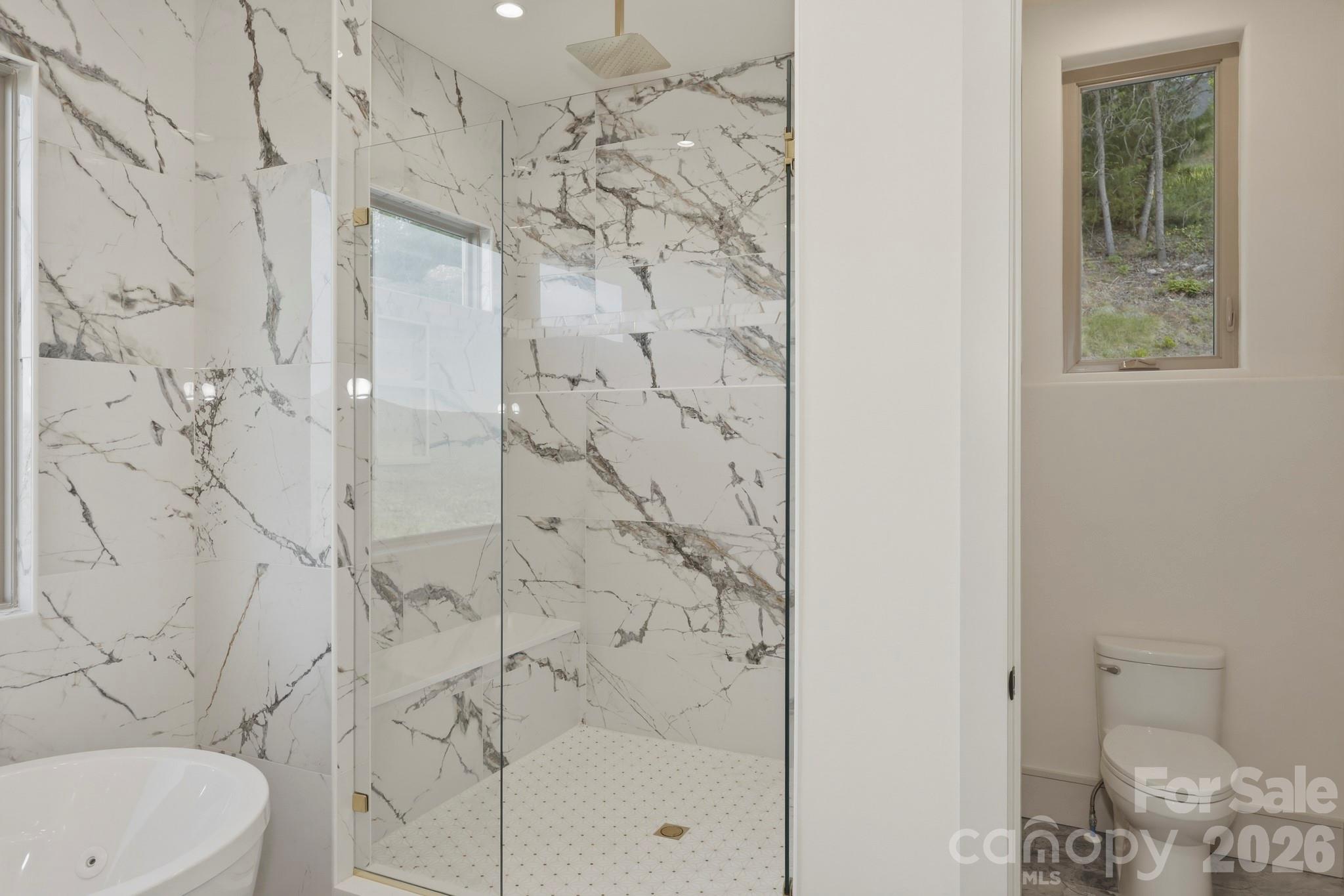 Vista At Bills Mountain - Residential