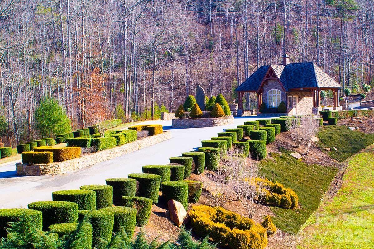 Vista At Bills Mountain - Residential