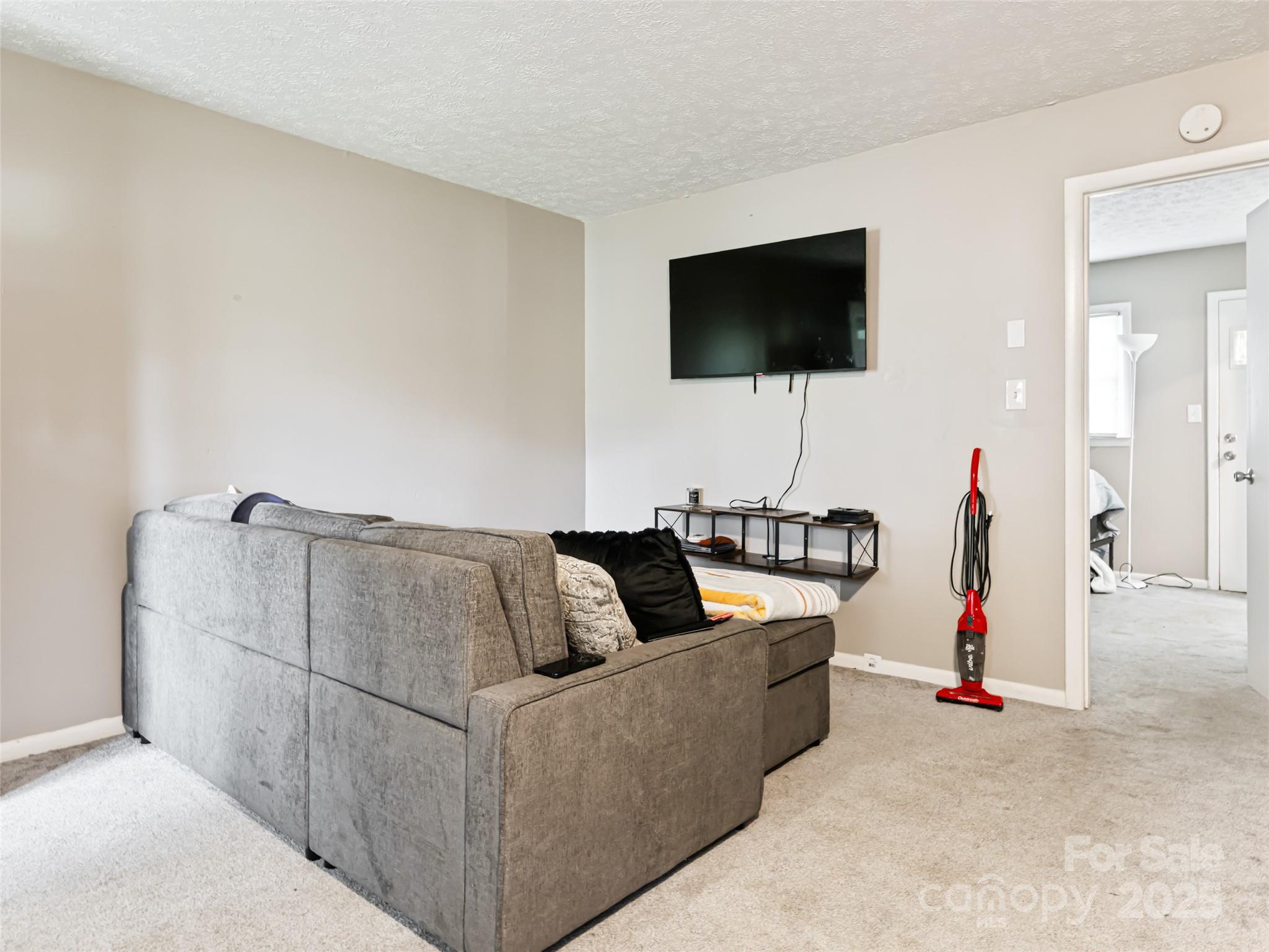 621 Price Road