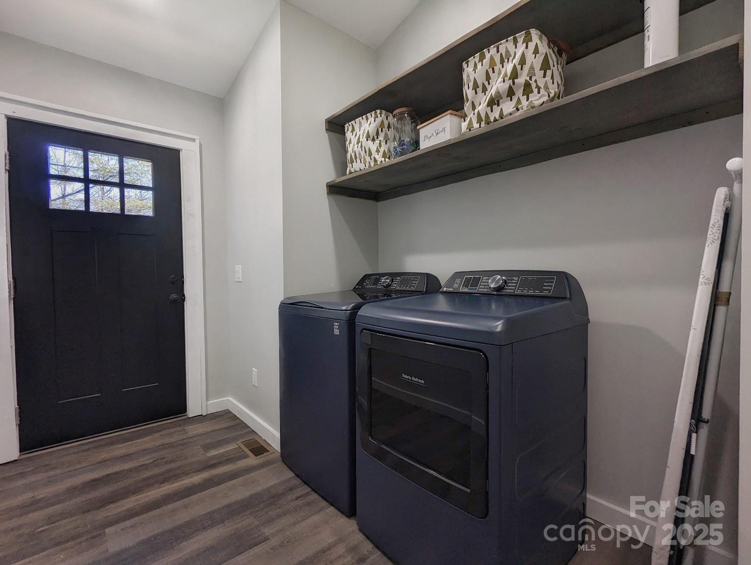 Pine Wood Heights - Residential