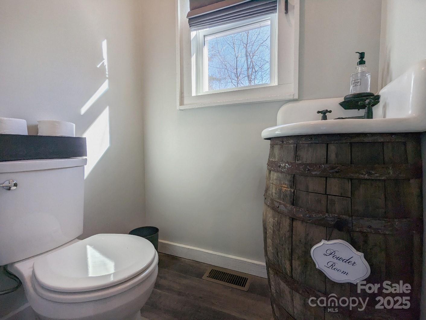 Pine Wood Heights - Residential