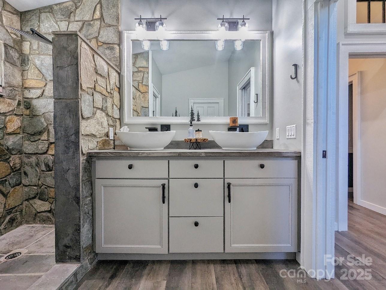 Pine Wood Heights - Residential